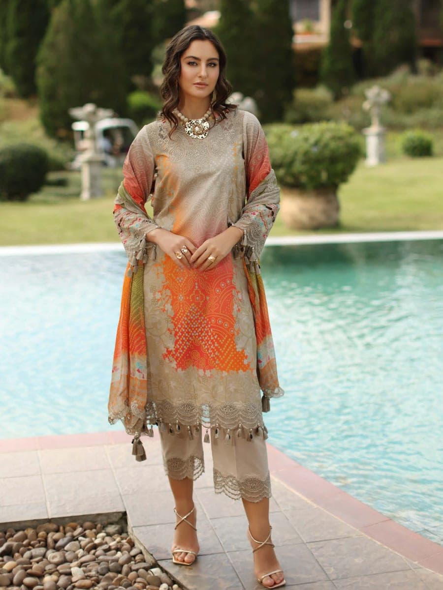 Pakistani Three Piece 21 — front view