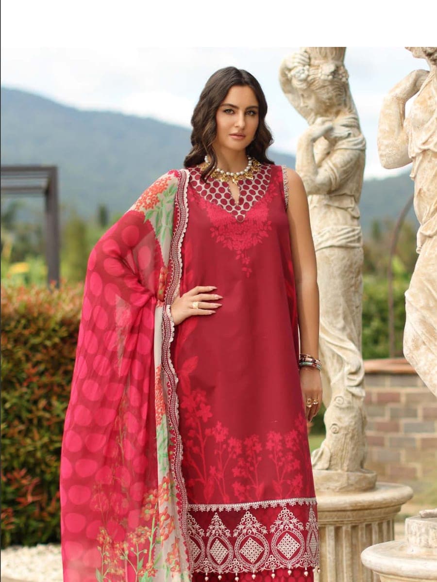 Pakistani Three Piece 23 — front view