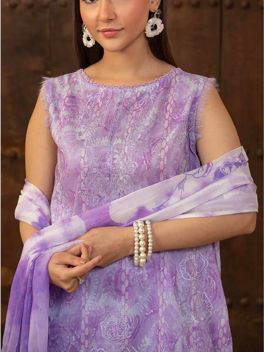 Pakistani Three Piece 29 — detail view