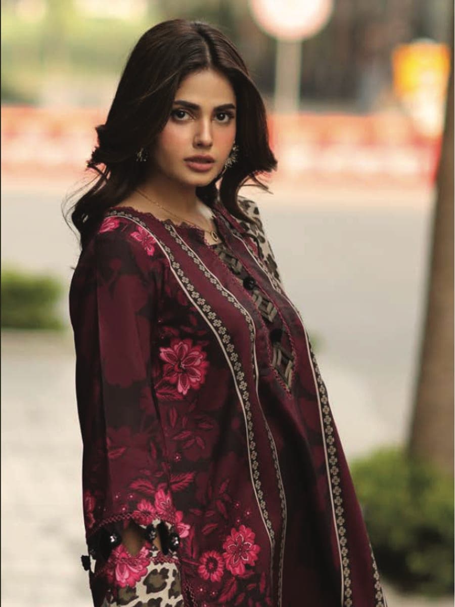 Pakistani Three Piece 33 — fabric view