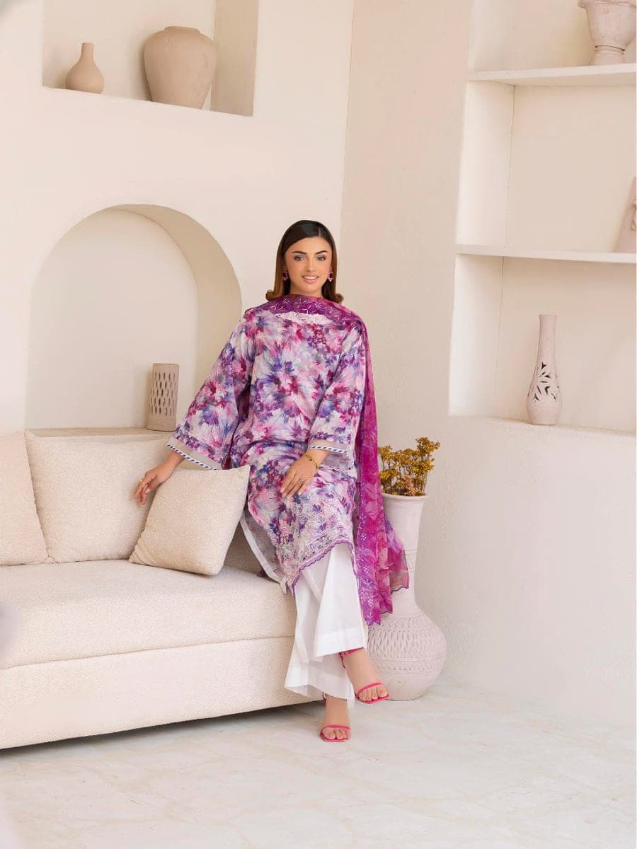 Pakistani Three Piece 38 — hero view